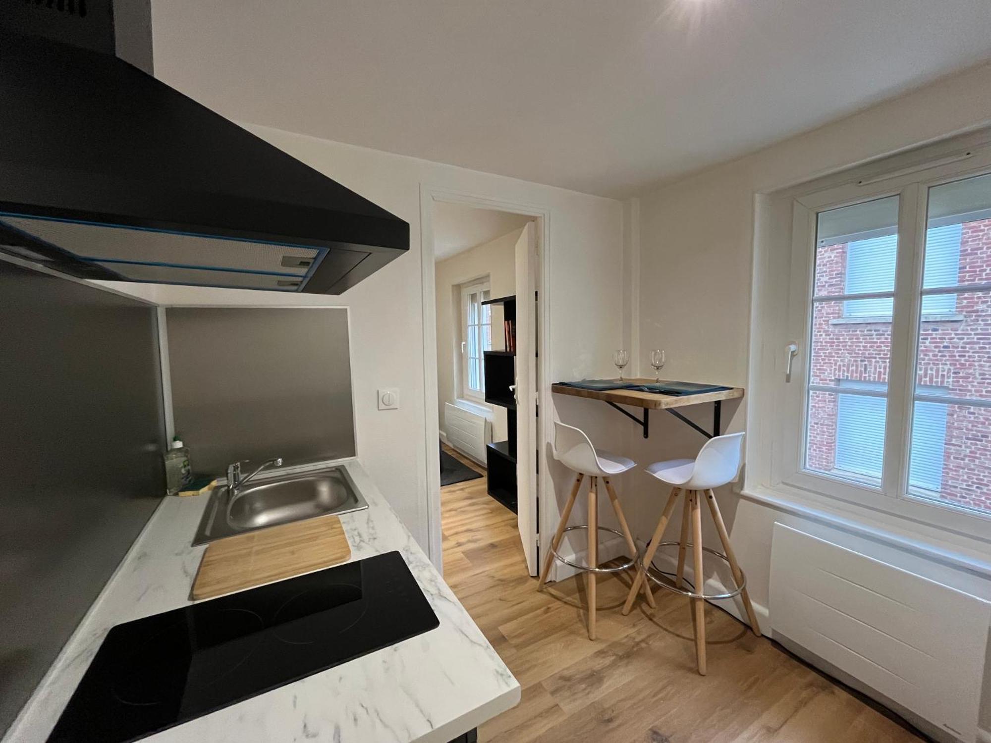 La Ruche Arrageoise - Parking Gratuit - Cozy - Grand Lit - Long Sejour Apartment Arras Luaran gambar