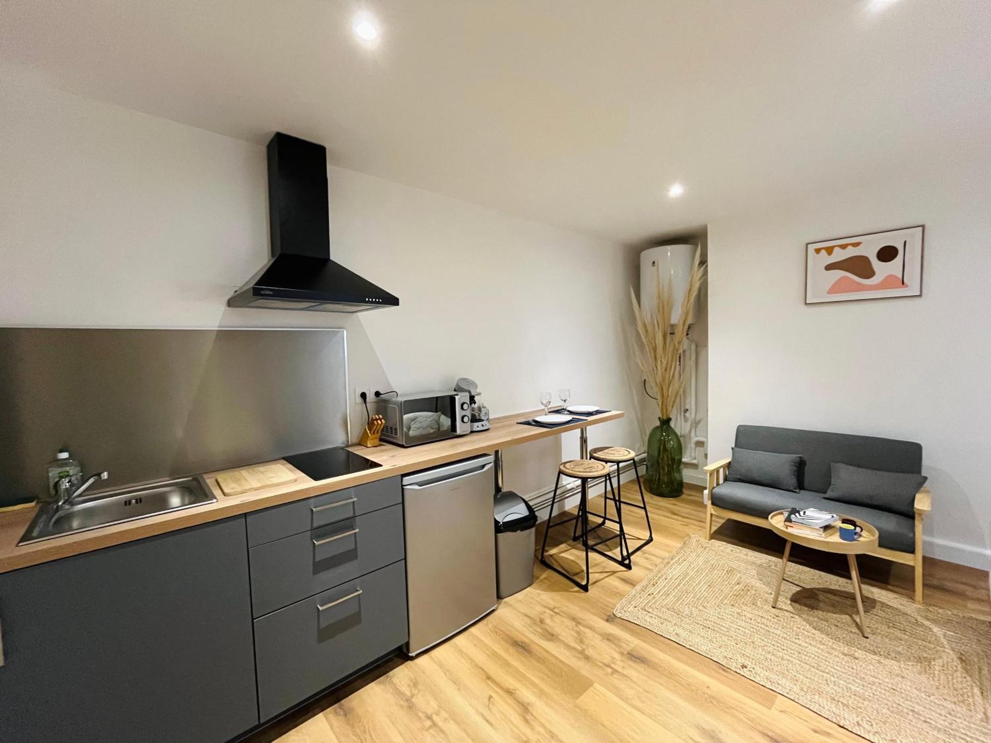 La Ruche Arrageoise - Parking Gratuit - Cozy - Grand Lit - Long Sejour Apartment Arras Luaran gambar